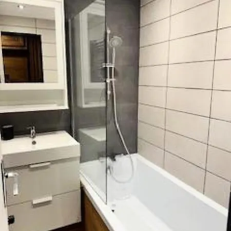 Trois Vallees - 3 Personnes Proche De Mae-7776 *